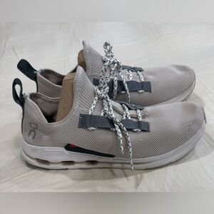 On Running Men's Light Gray Athletic Shoes